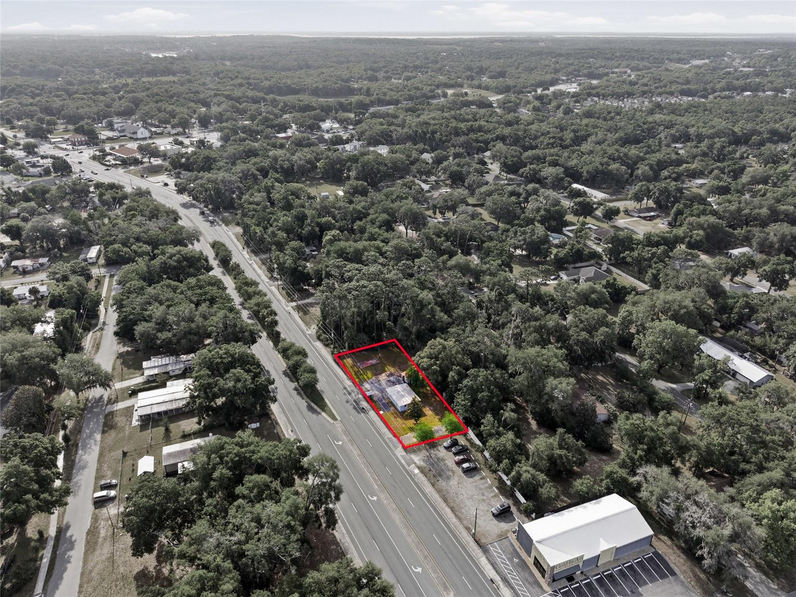320 Highway 466 Property Photo 9