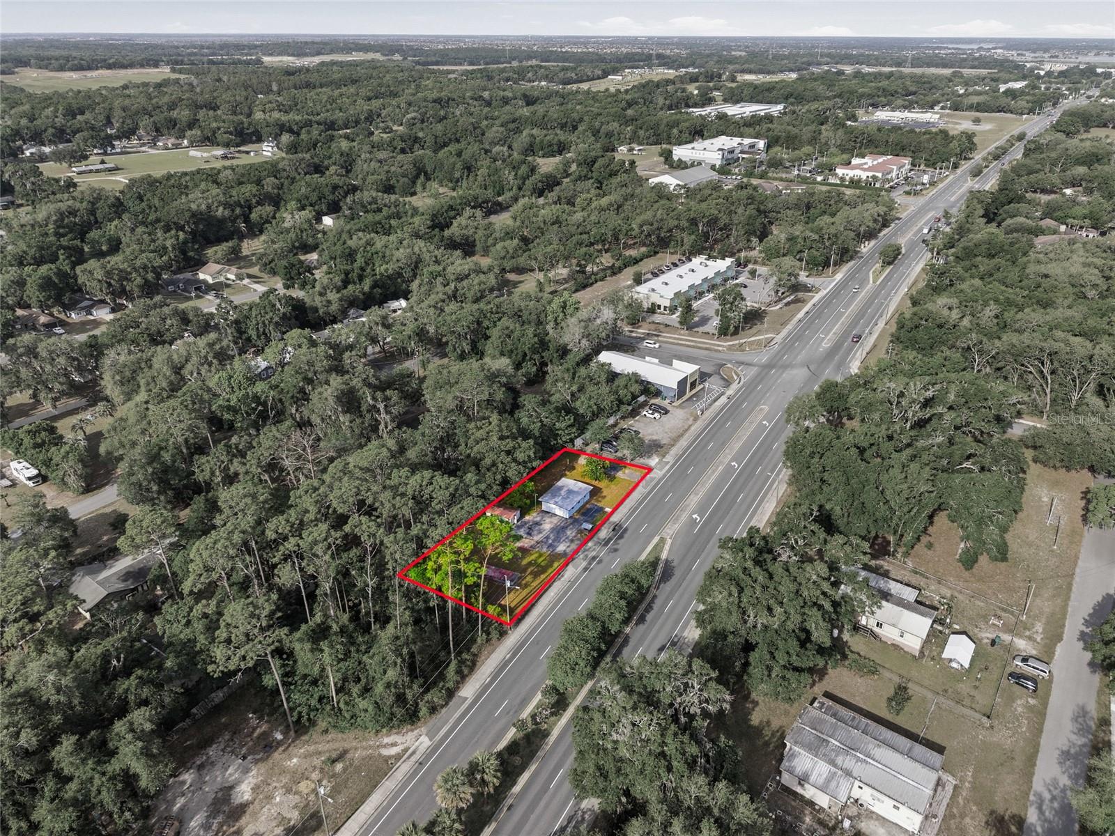 320 Highway 466 Property Photo 11