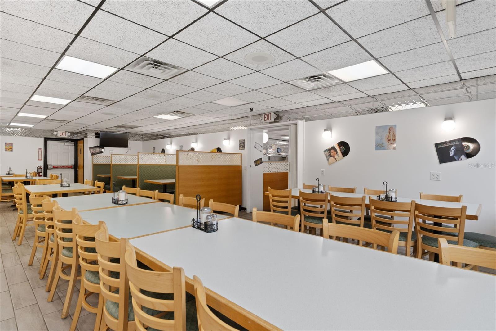 5300 E Silver Springs Blvd #b Property Photo 15