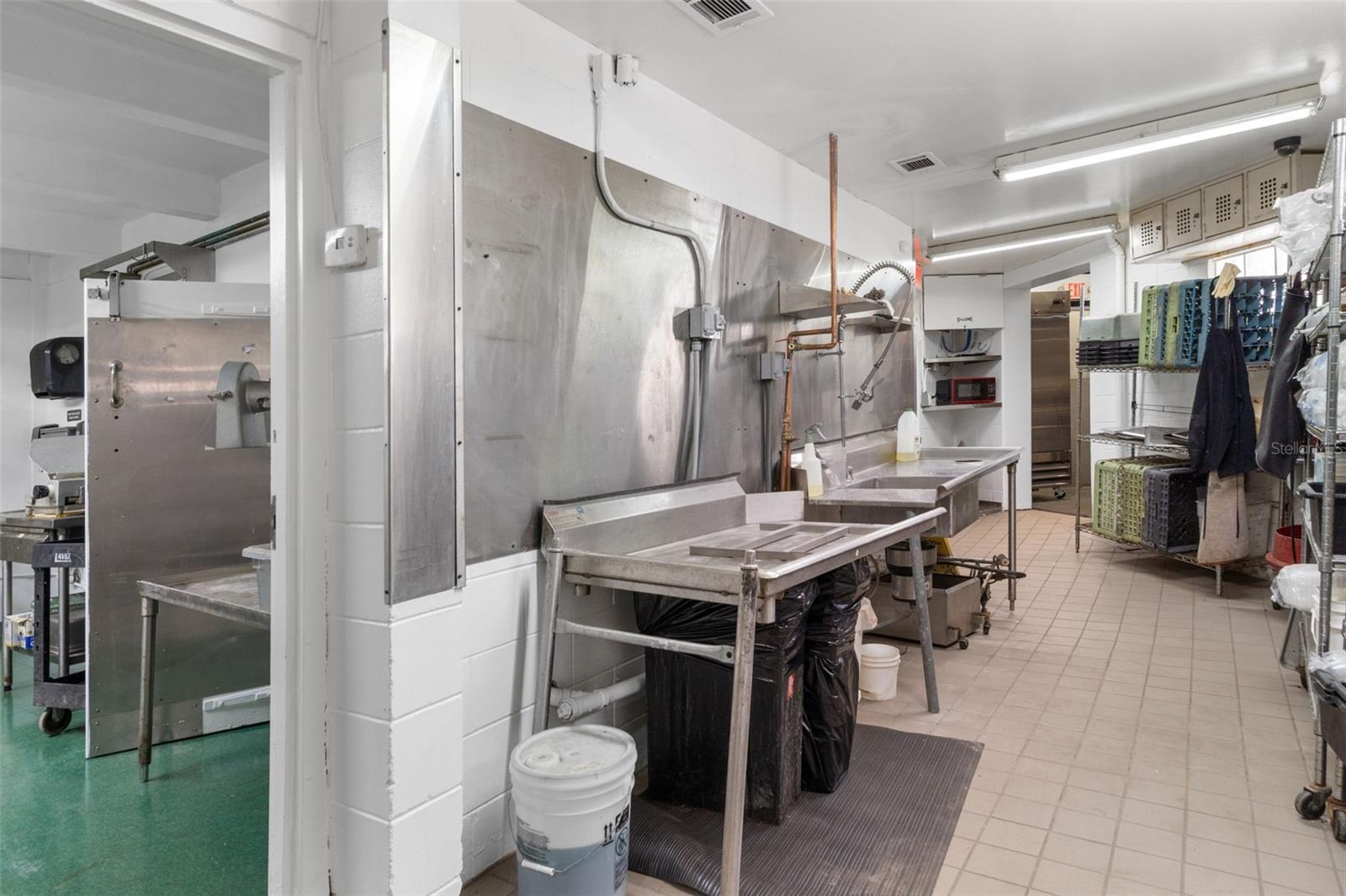 5300 E Silver Springs Blvd #b Property Photo 26