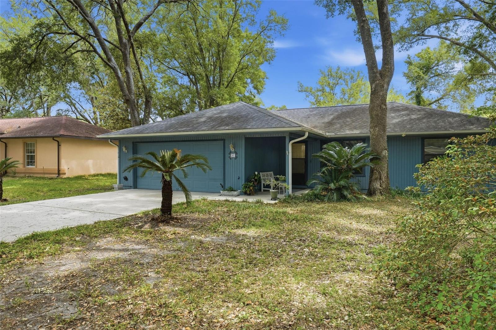 31 Almond Pass Dr Property Photo 3