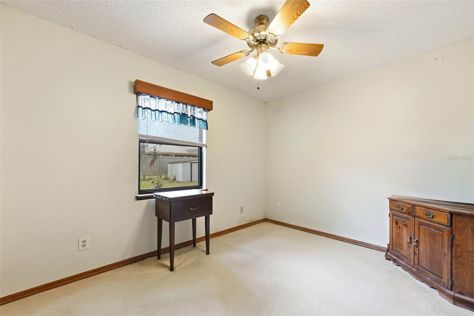 31 Almond Pass Dr Property Photo 20