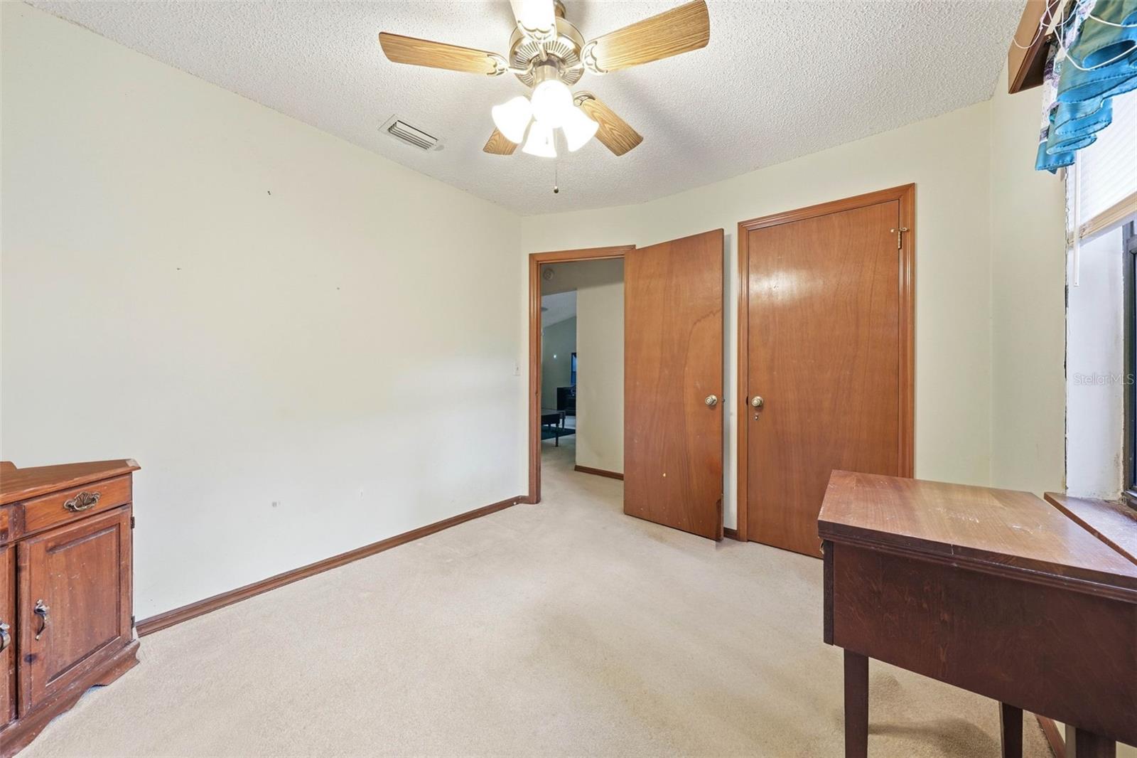 31 Almond Pass Dr Property Photo 21