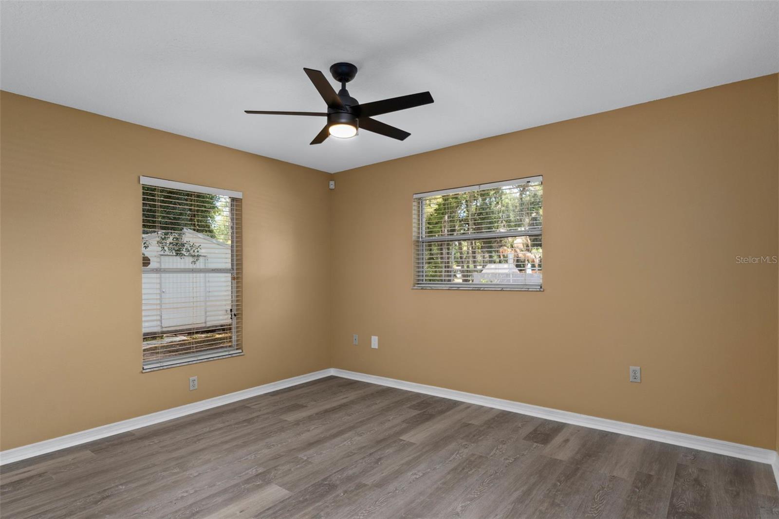 6236 W Pinedale Cir Property Photo 18