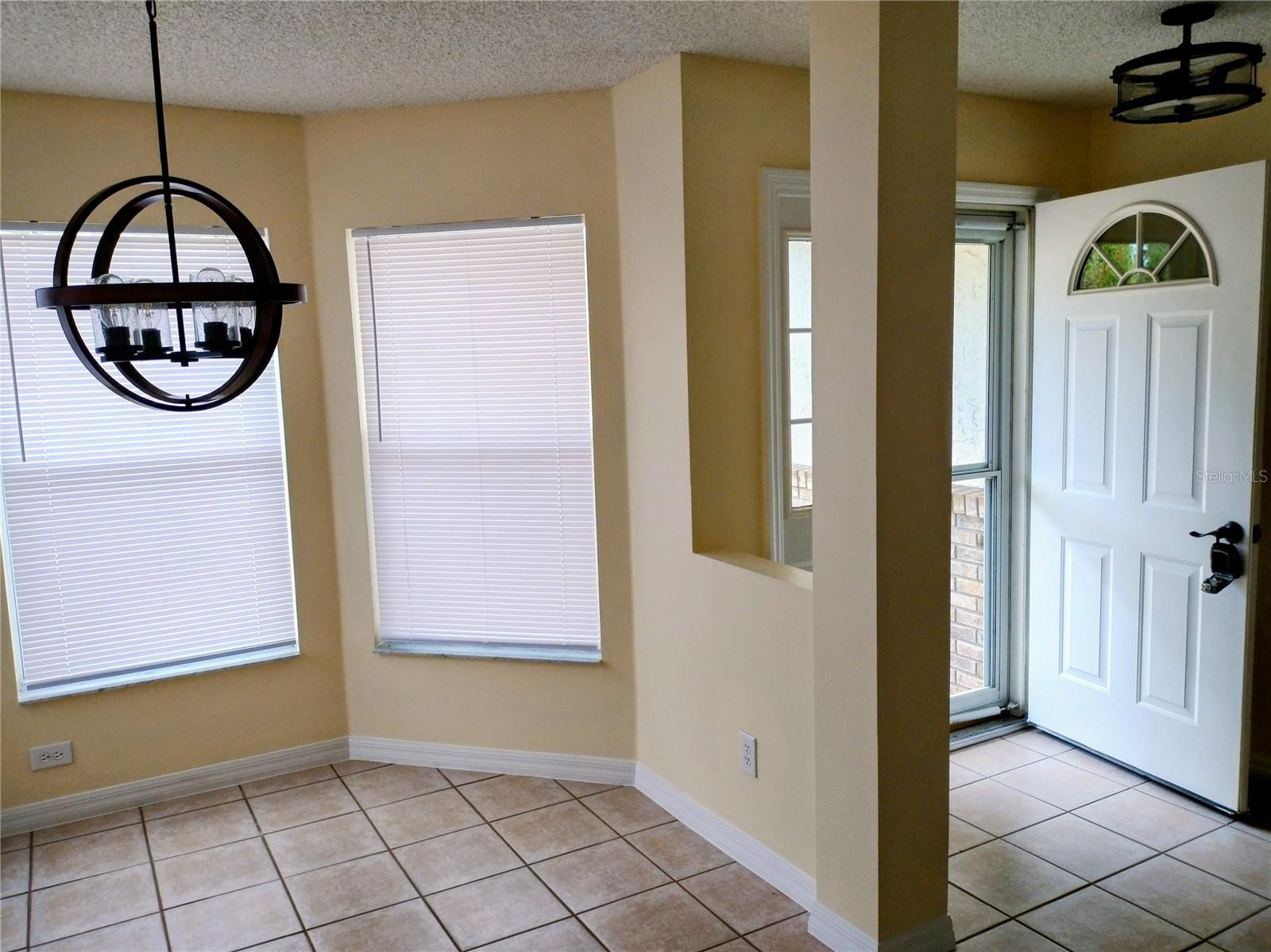 9013 Sw 91st Cir Property Photo 3