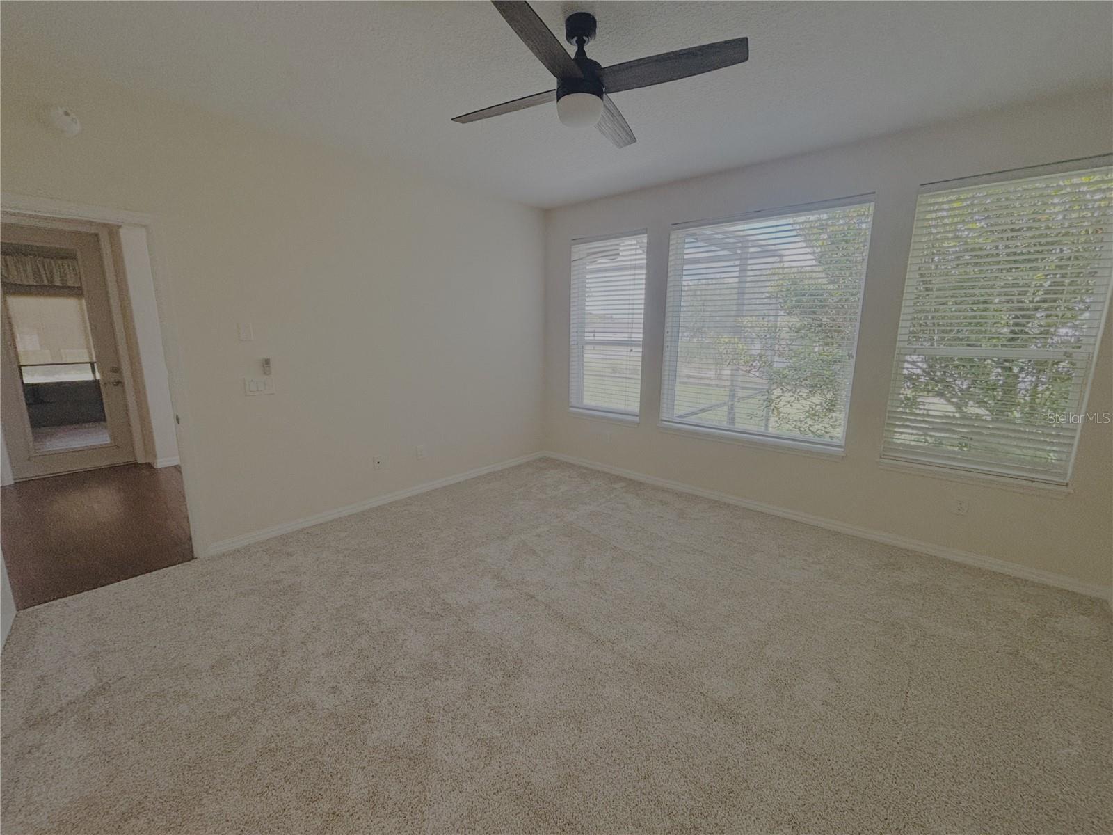 4859 Nw 35th Lane Rd Property Photo 16