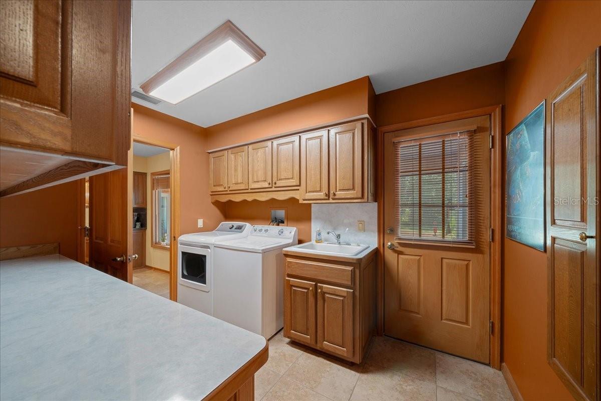 11 Sycamore Ct W Property Photo 33