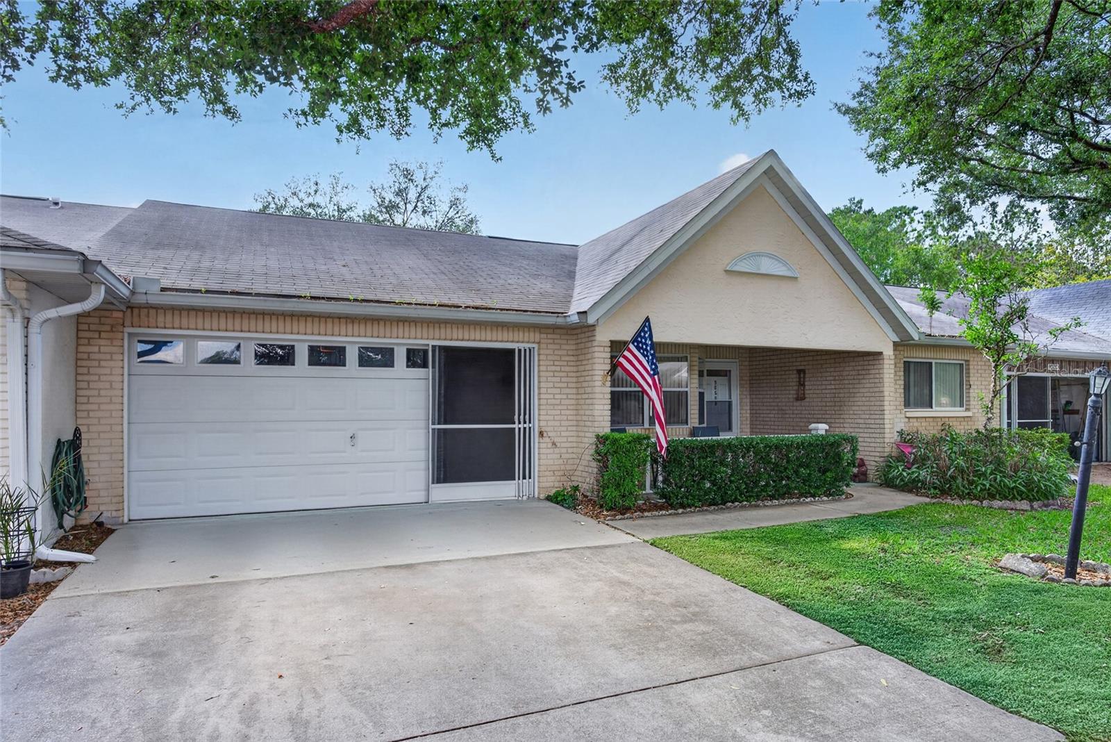 9060 Sw 96th Ln #b Property Photo 3