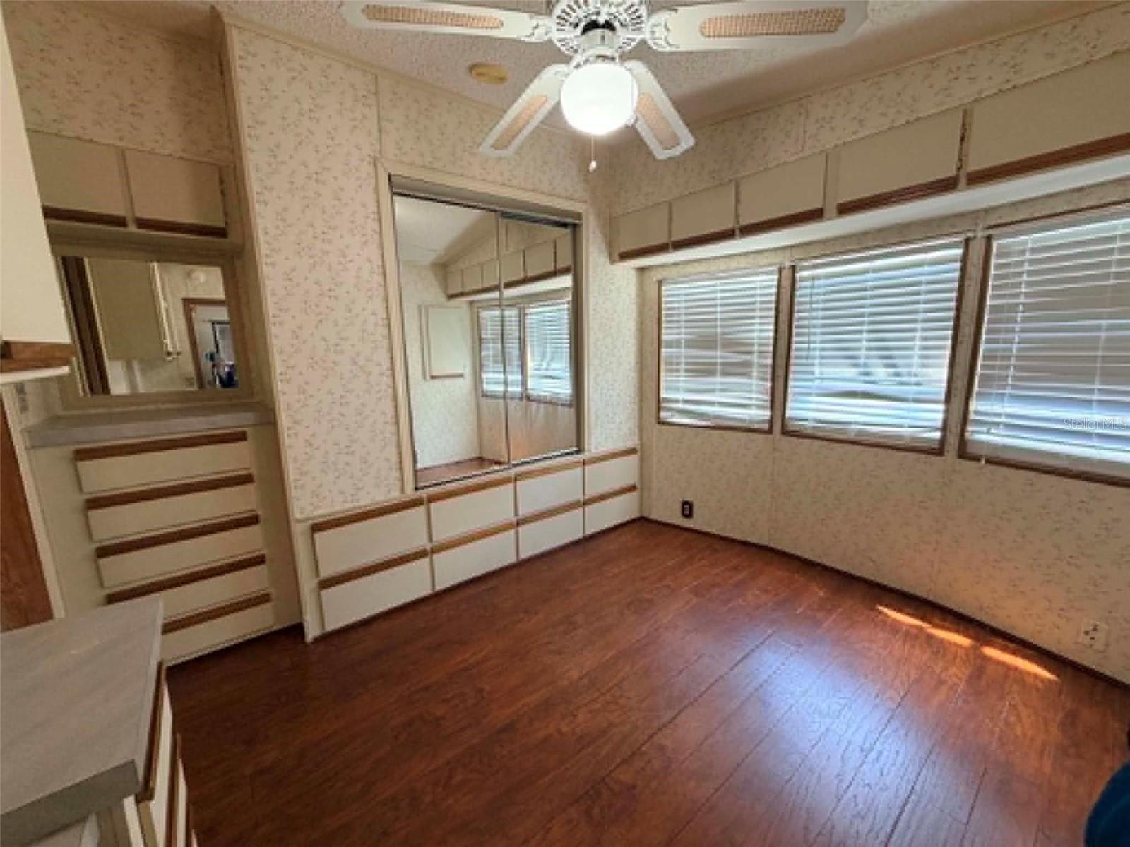 50989 Highway 27 #87 Property Photo 11