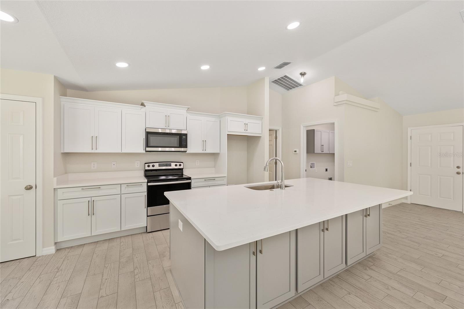 4 Pecan Course Pl Property Photo 19