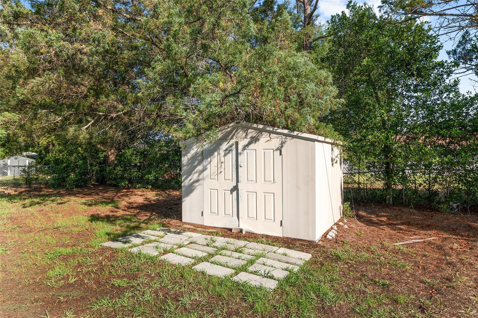 69 Sapphire Rd Property Photo 44