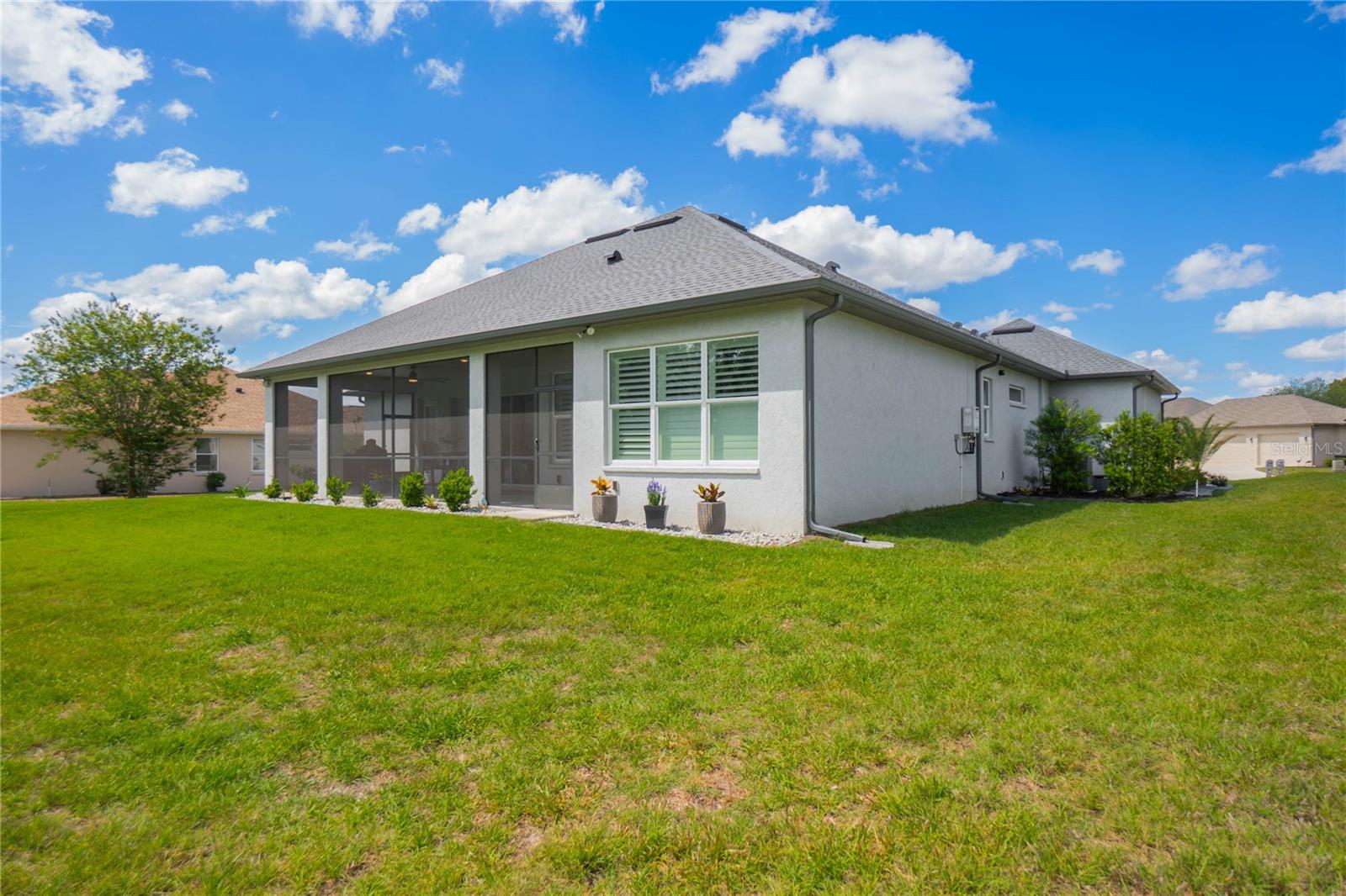 1555 E Seattle Slew Cir Property Photo 45