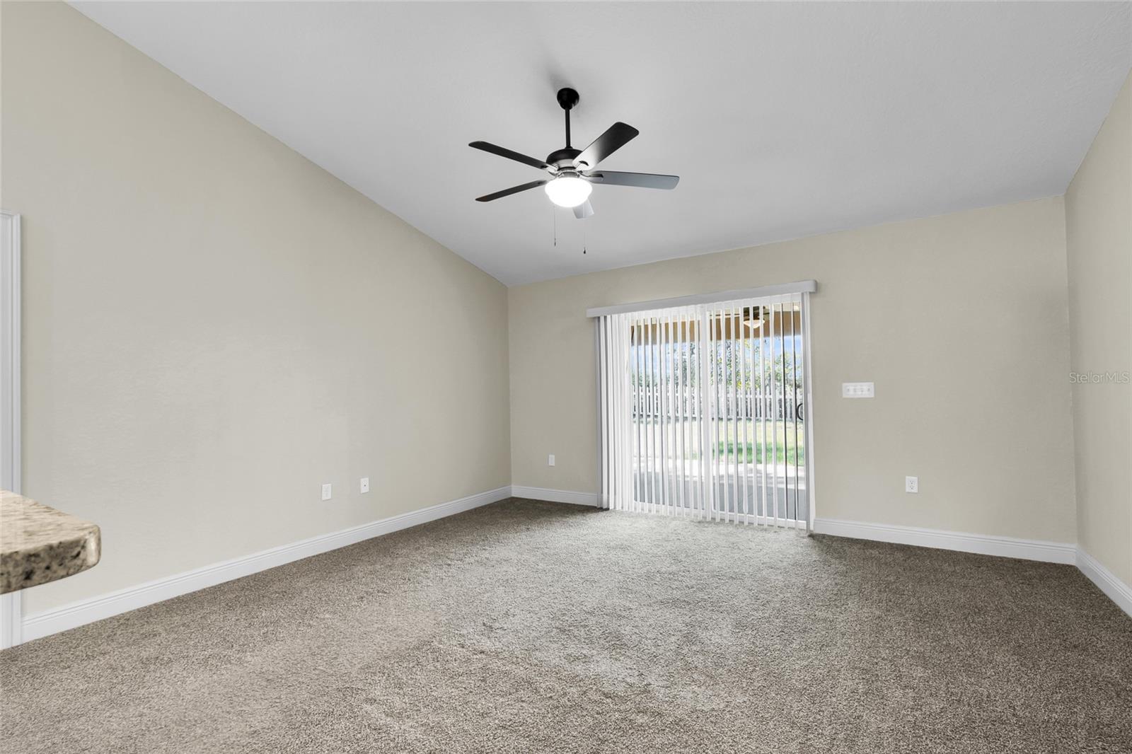 1645 Sw 168th Loop Property Photo 17