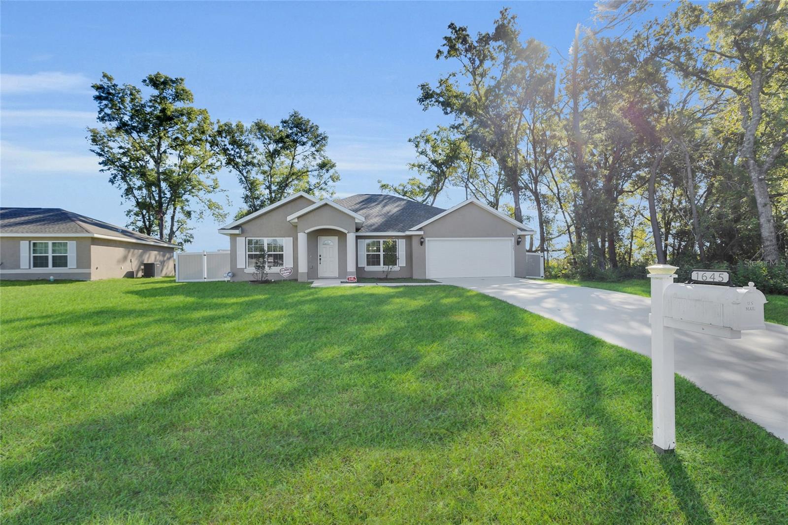 1645 Sw 168th Loop Property Photo 38