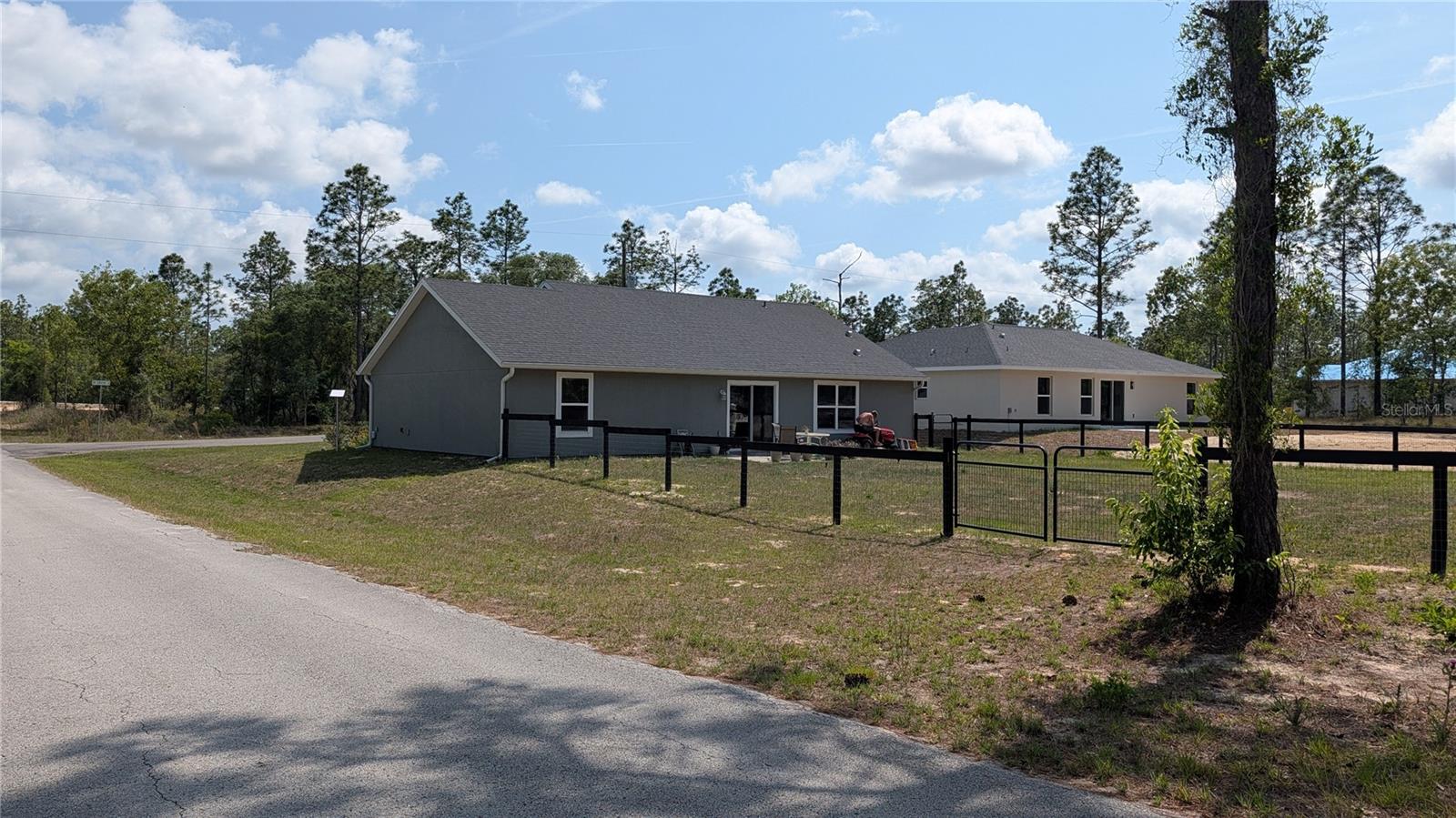 Lot 32 Nw Hemlock Ave Property Photo 7