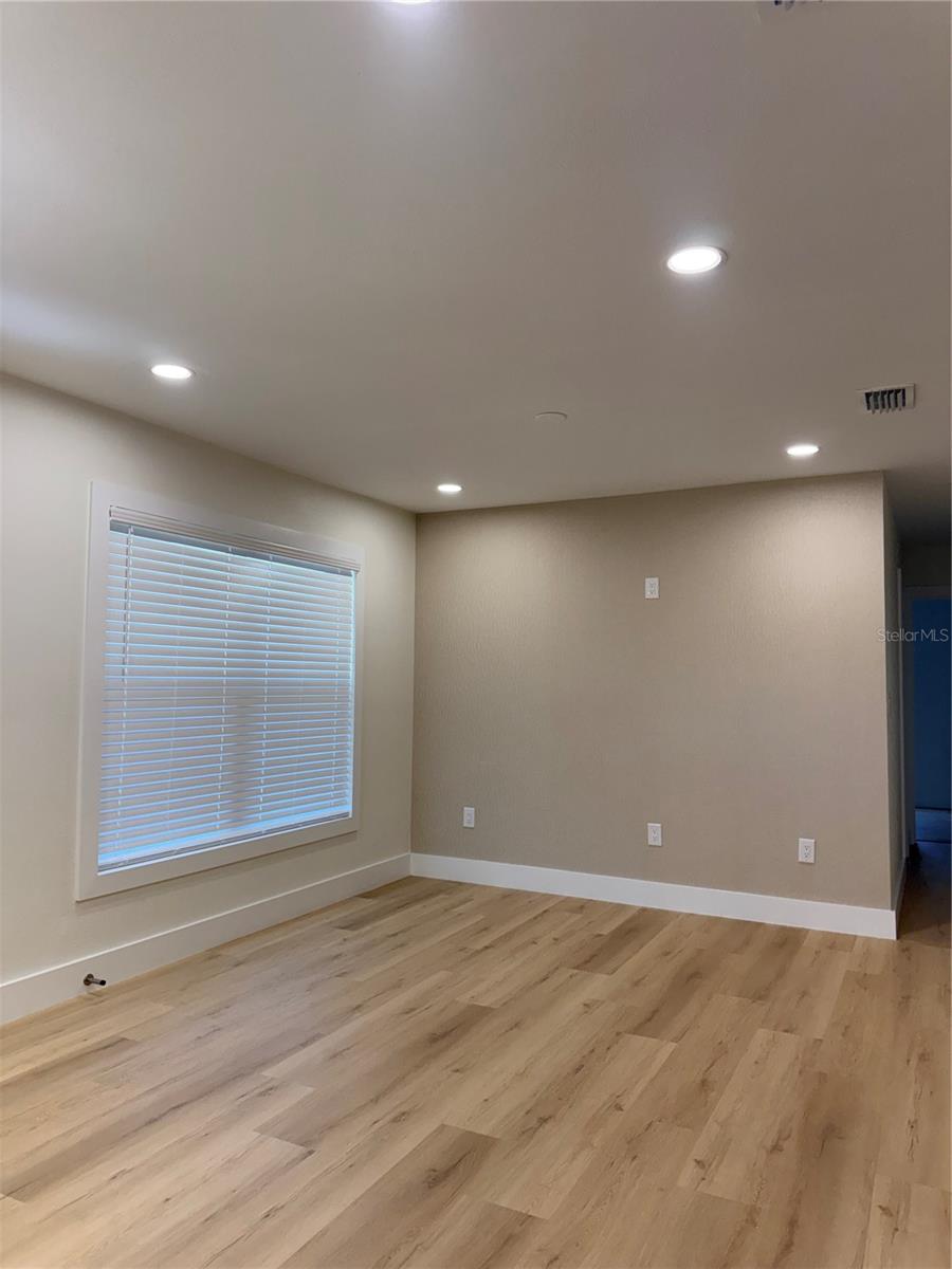 1908 51st Ave W Property Photo 17