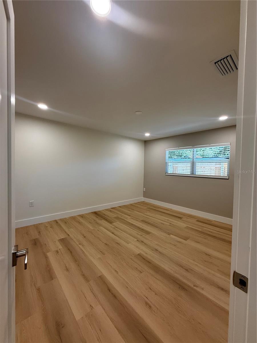1908 51st Ave W Property Photo 25