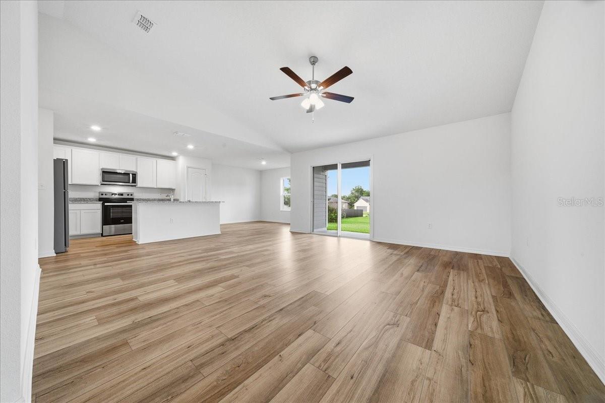 2722 Sw 151 Pl Property Photo 5