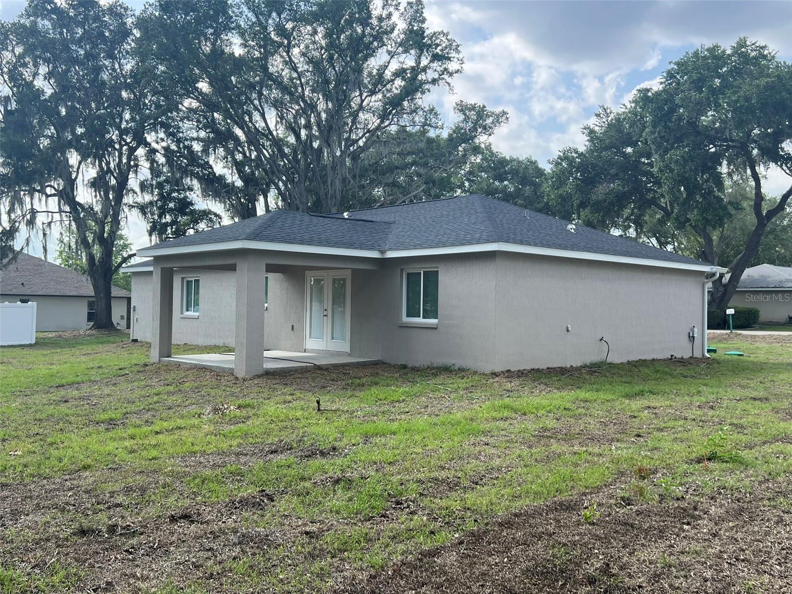 8640 Se 157 Pl Property Photo 2