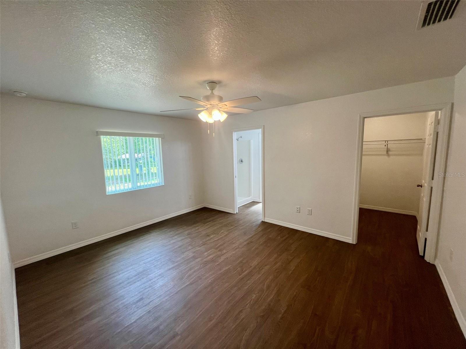 8640 Se 157 Pl Property Photo 9