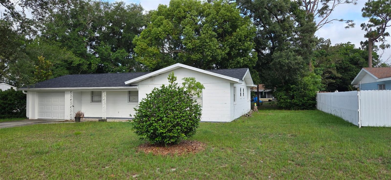 3 Bahia Place Loop Property Photo 2