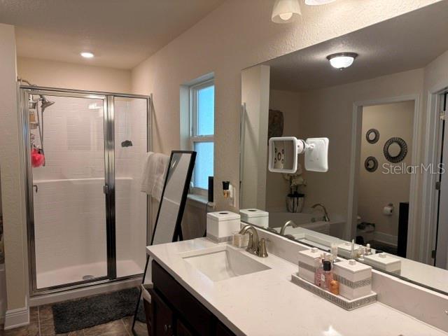 8262 Se 158th Pl Property Photo 27