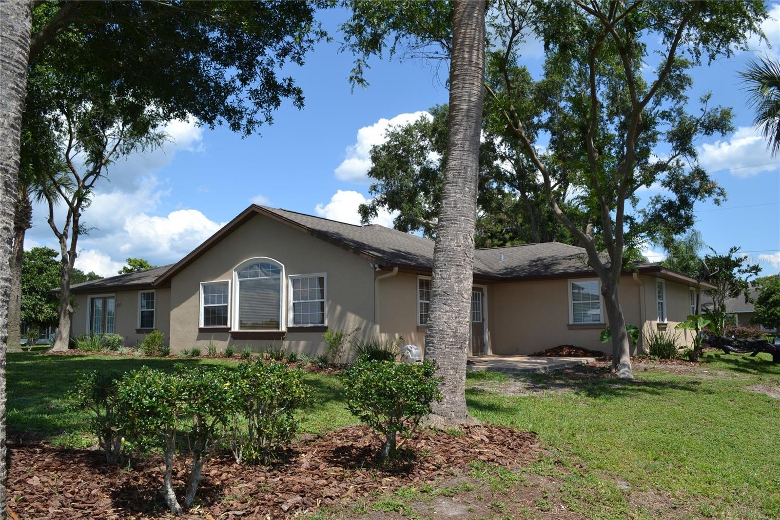 26 Se Ocale Way Property Photo 10