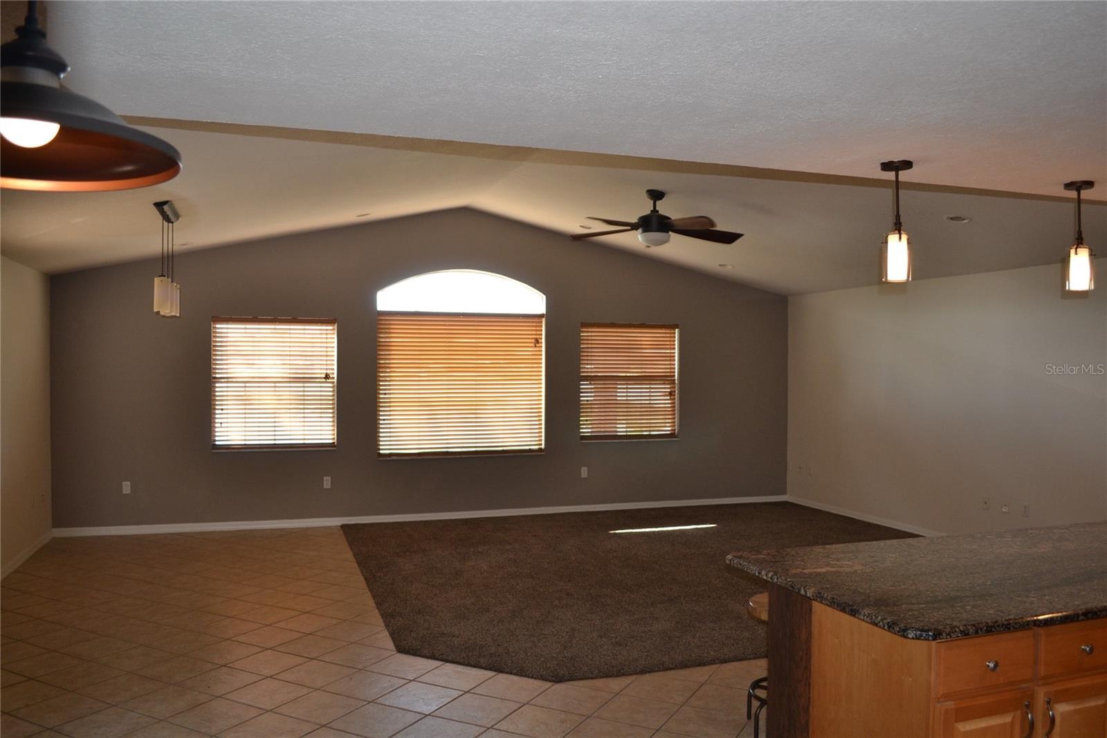 26 Se Ocale Way Property Photo 20