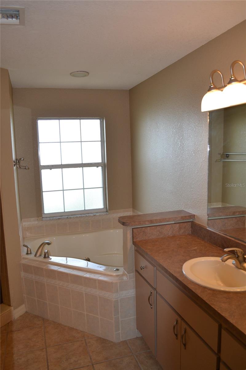 26 Se Ocale Way Property Photo 44