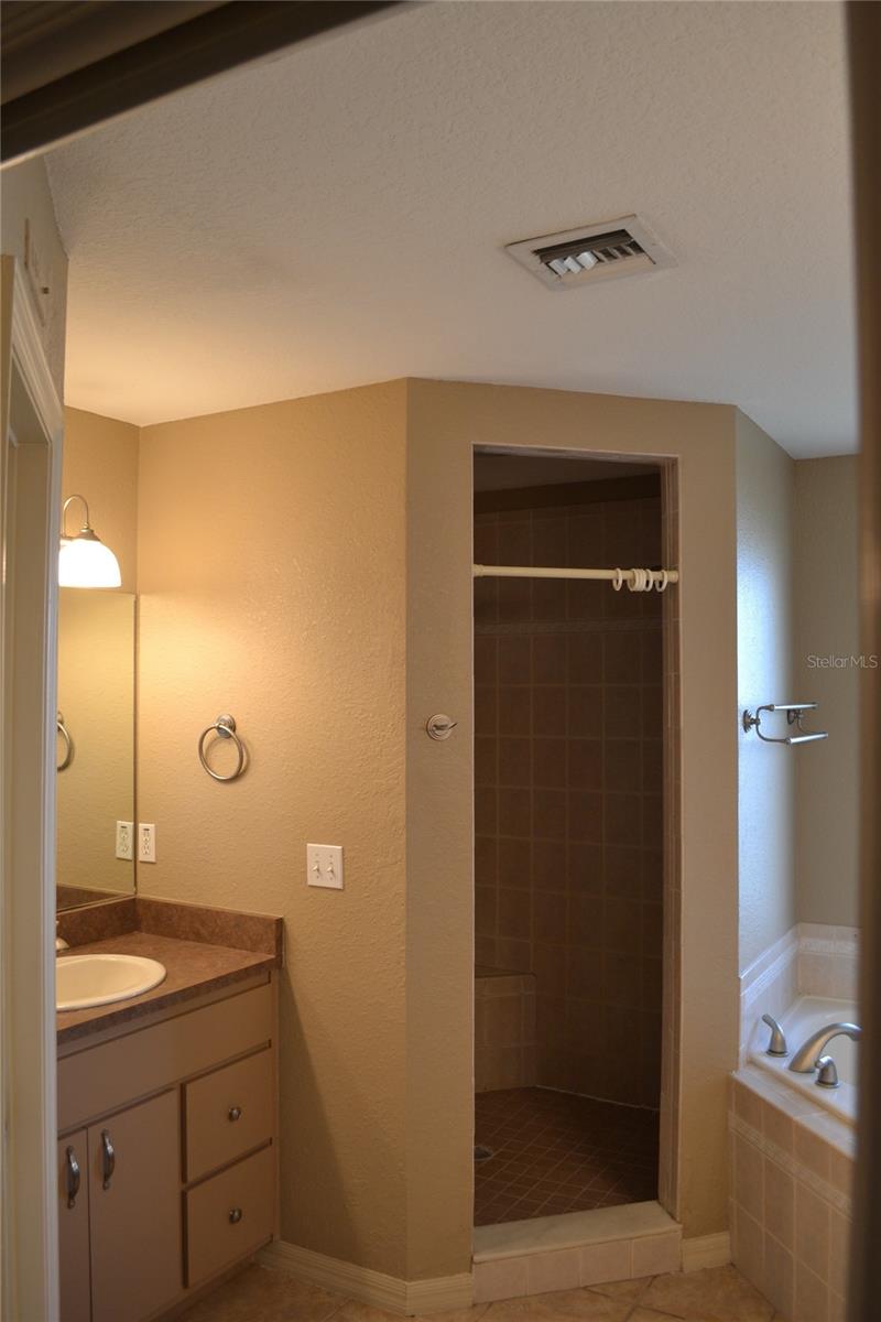 26 Se Ocale Way Property Photo 47