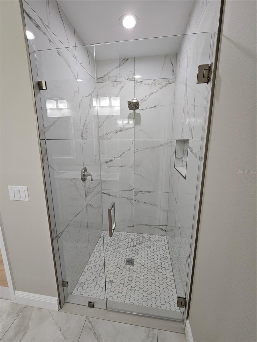 6920 Se 123rd Pl Property Photo 10