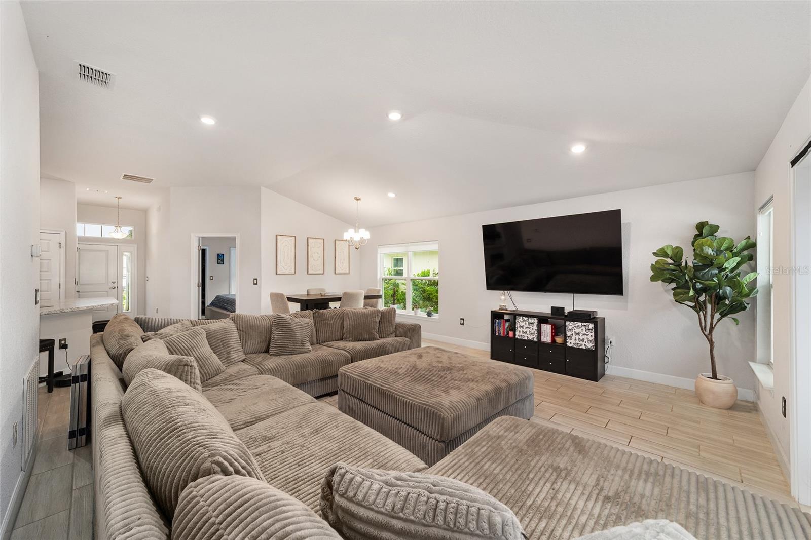 4585 Se 25th Loop Property Photo 19