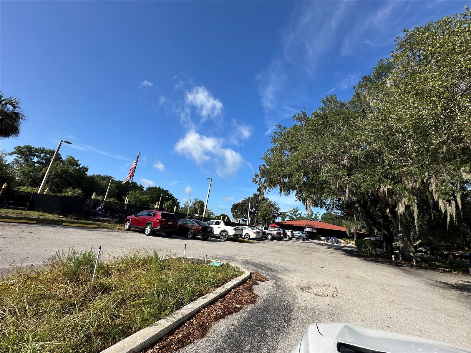 628 Midway Dr #b Property Photo 34