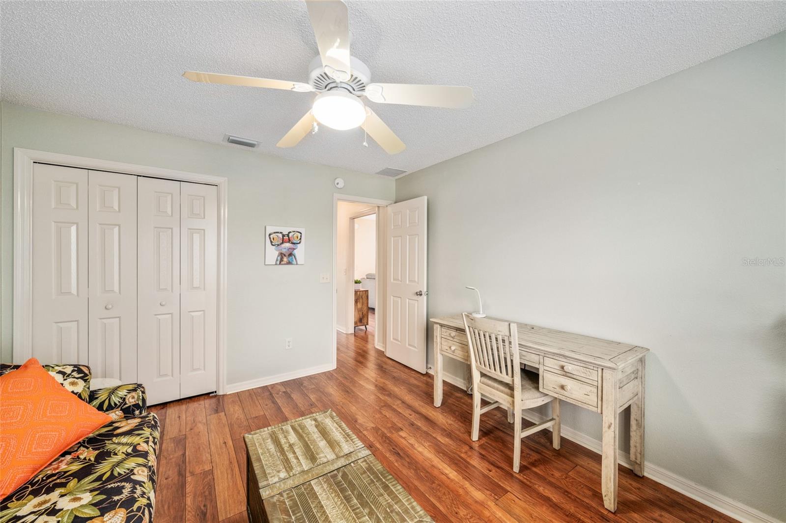 991 Barrymoore Loop Property Photo 20