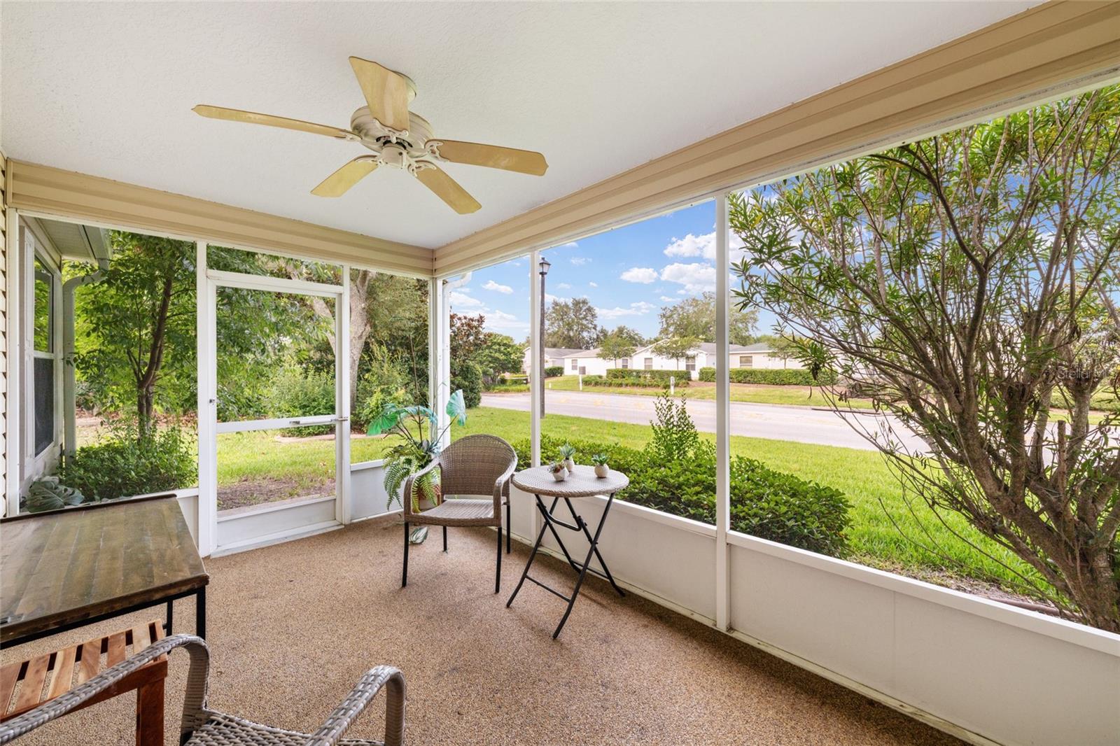 991 Barrymoore Loop Property Photo 21