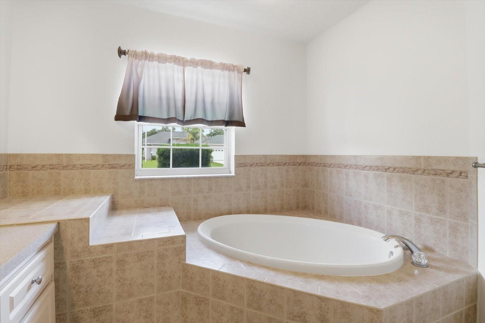 234 E Eureka Ct Property Photo 31