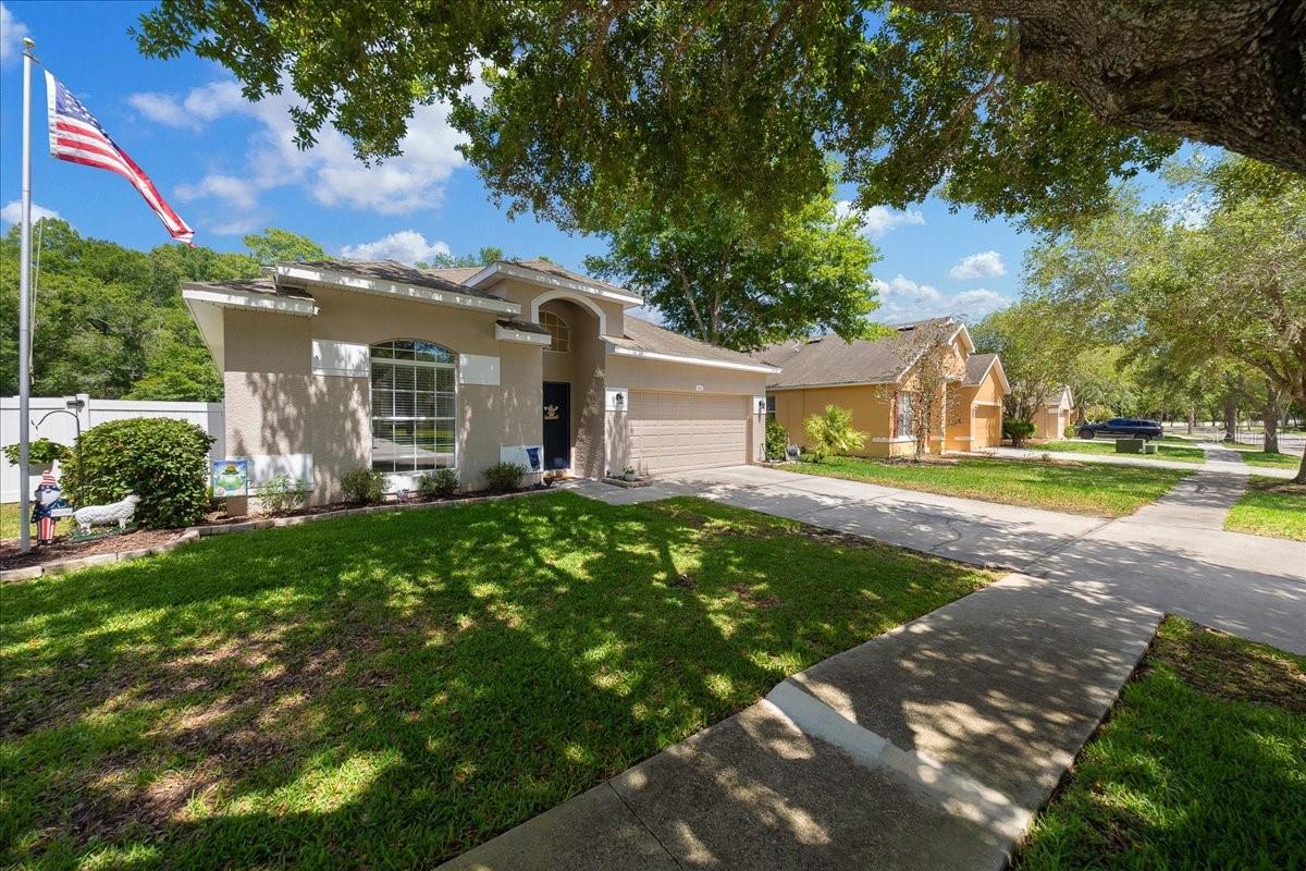 12044 Colony Lakes Blvd Property Photo 2