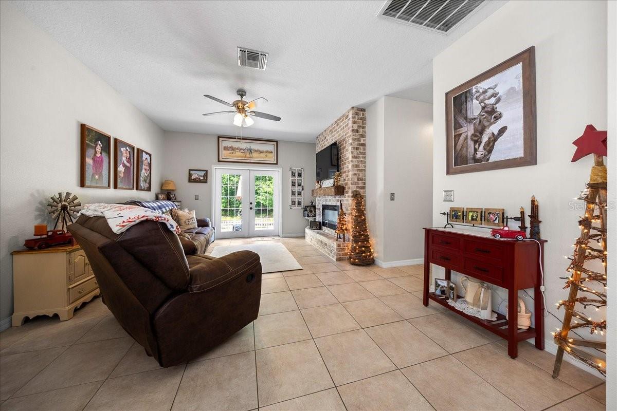 12044 Colony Lakes Blvd Property Photo 11