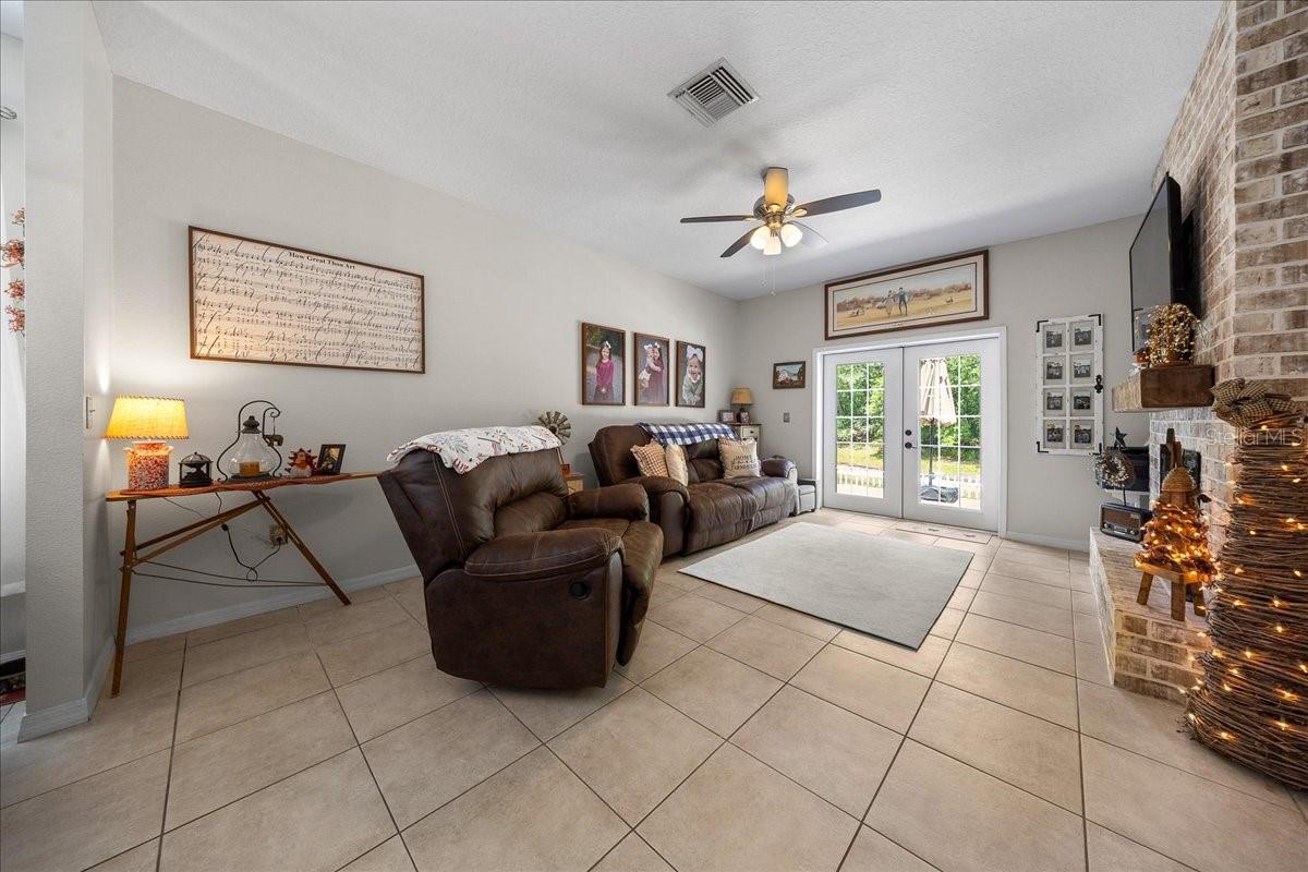 12044 Colony Lakes Blvd Property Photo 12
