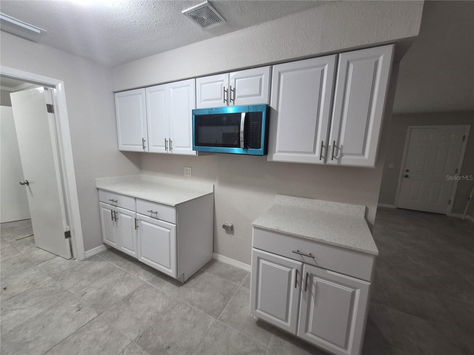 15 N Washington St Property Photo 6
