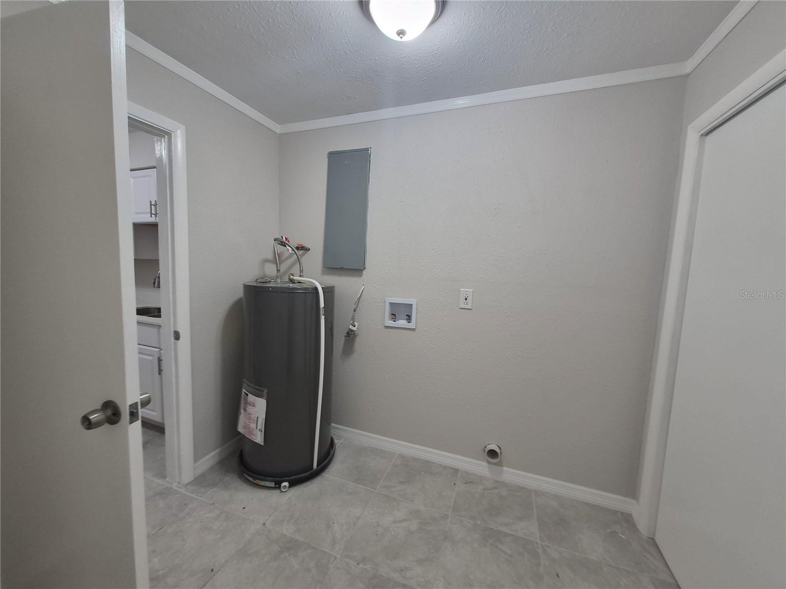 15 N Washington St Property Photo 7