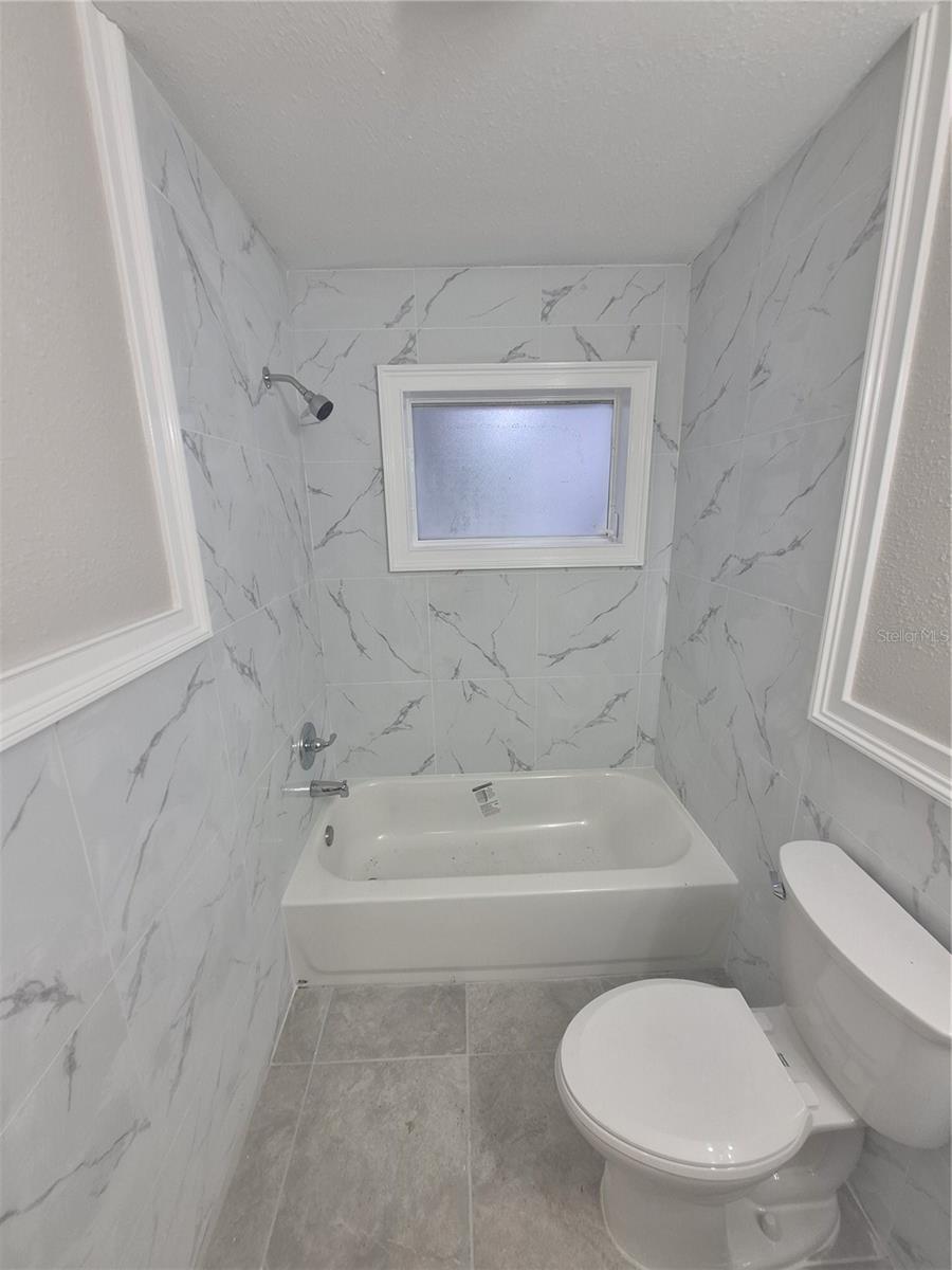 15 N Washington St Property Photo 12