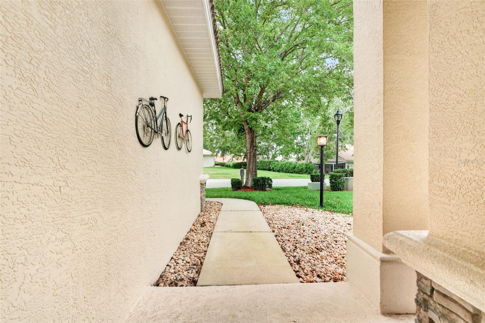842 W Silver Meadow Loop Property Photo 11