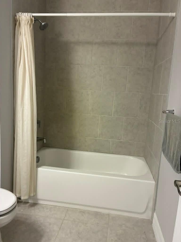 524 E Avondale Dr Property Photo 13