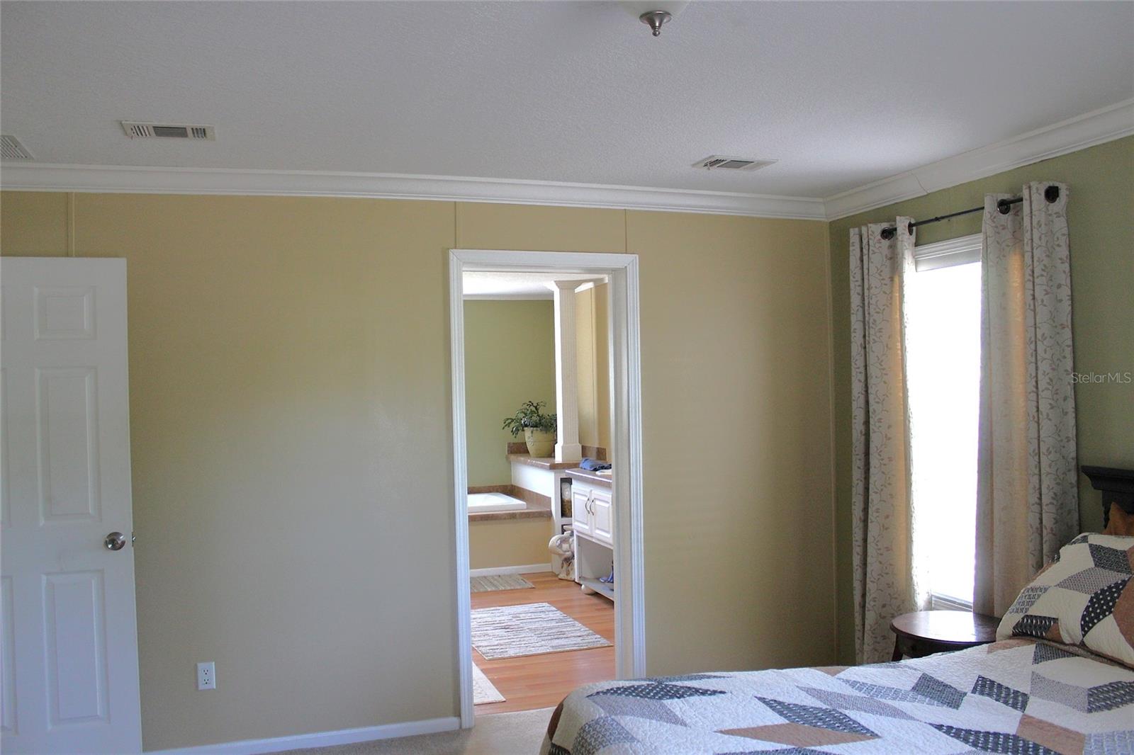 175 E San Jose St Property Photo 22