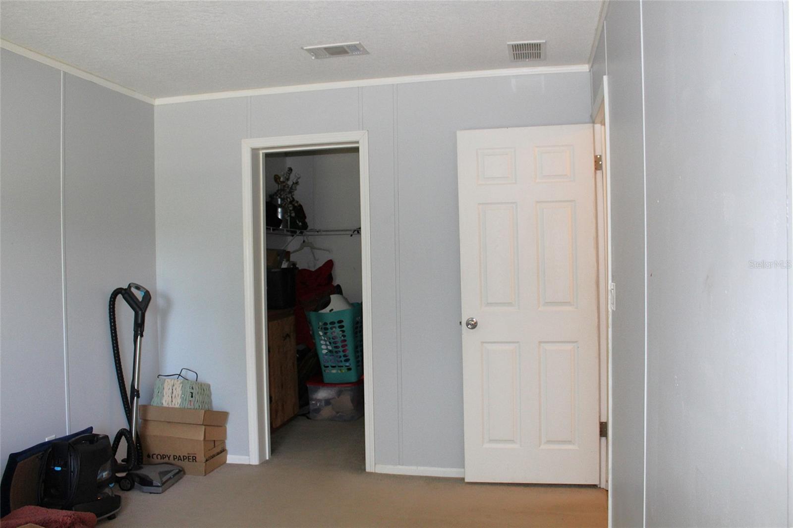 175 E San Jose St Property Photo 36