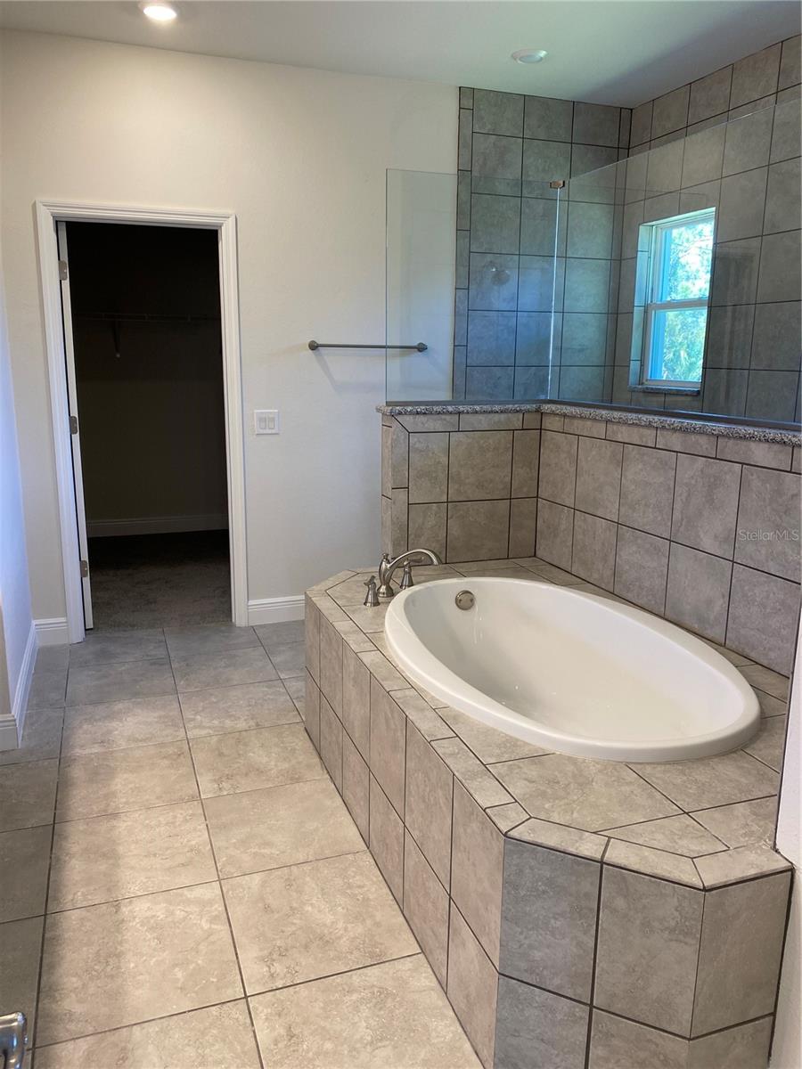 2789 Wenona Dr Property Photo 5