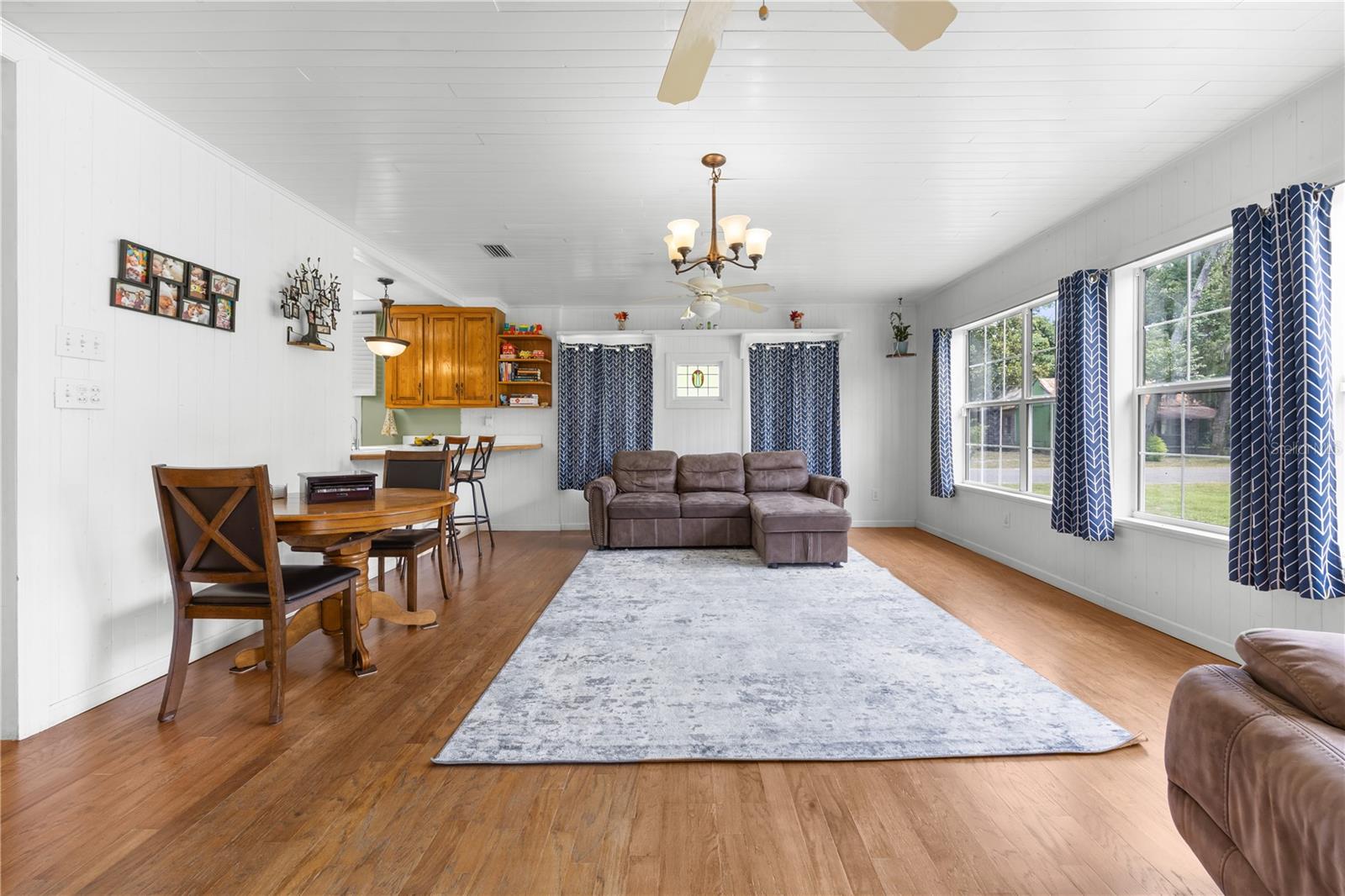 1005 11th Ave Property Photo 55