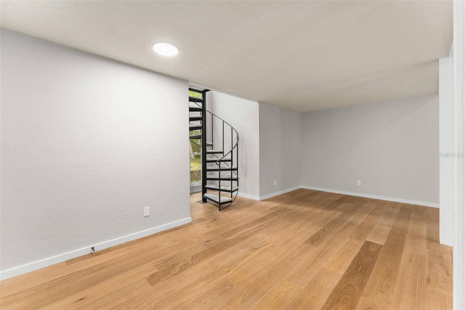 3511 Nw 30th Blvd Property Photo 6
