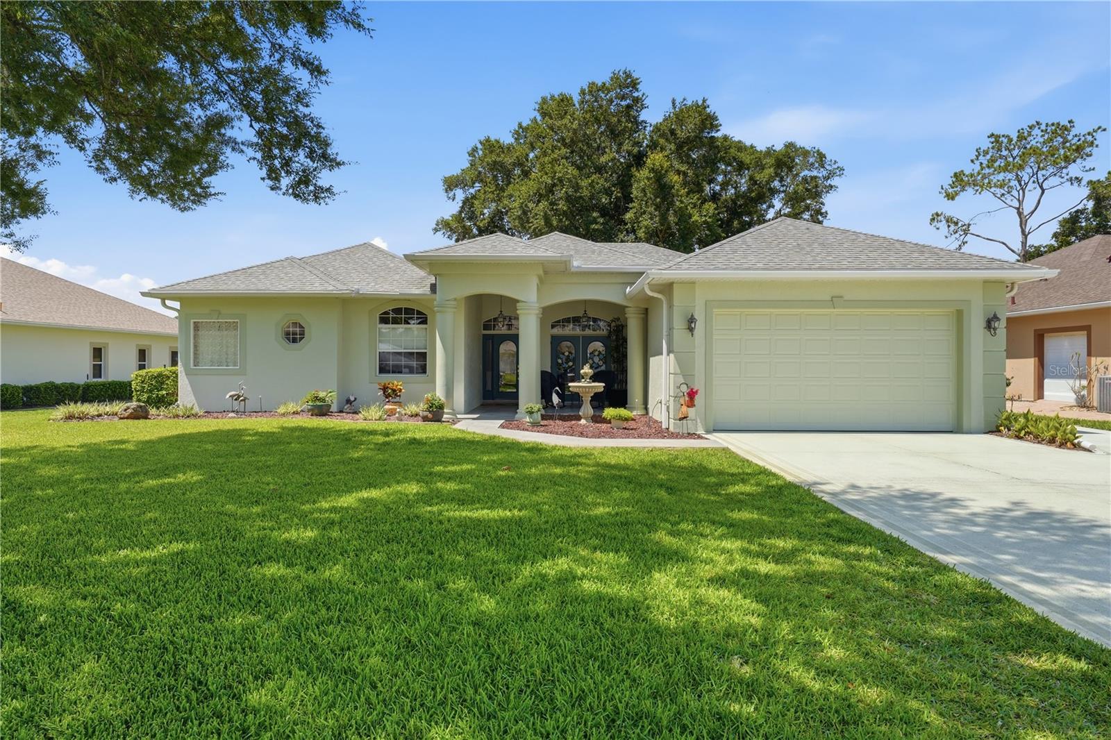 5453 Grove Mnr Property Photo 2